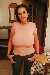 Webtastic Special: giant Italian mom